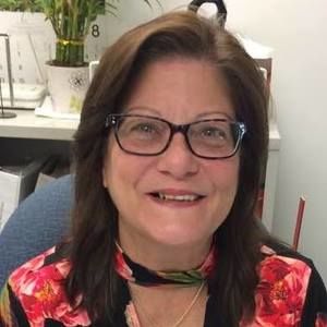 Meet your Posher, Lynn